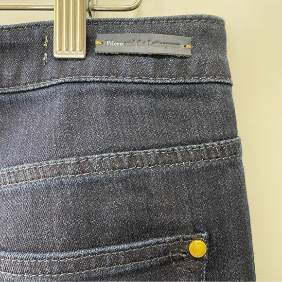 [31] Pilcro & Letterpress Superscript Hi Rise Flare Leg Dark Wash Denim Jean - Picture 7 of 16